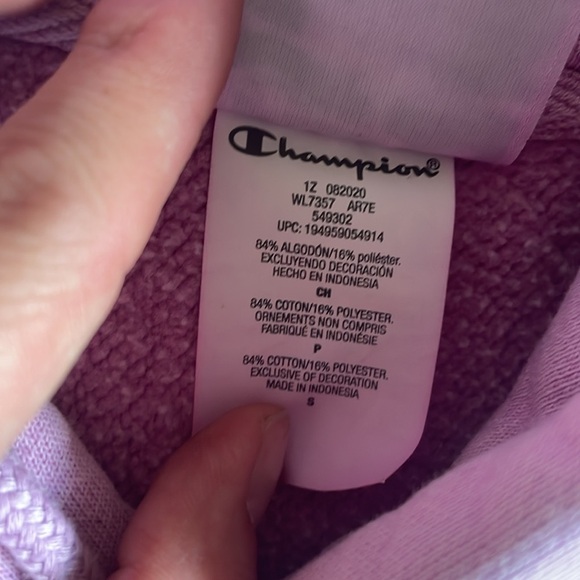 Champion Reverse Weave Trendy Pink/Purple Hoodie - Picture 11 of 12